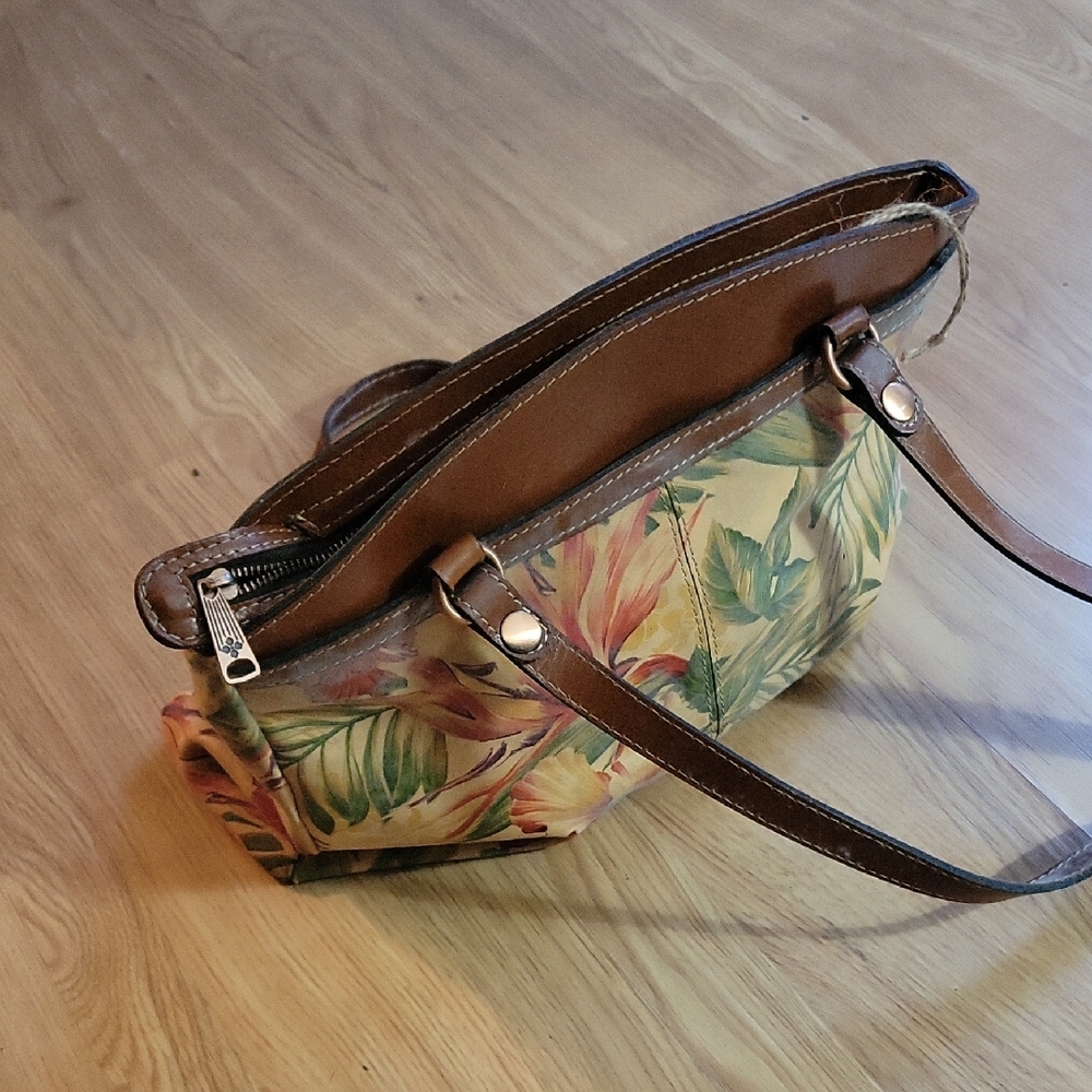 Patricia Nash Multicolor Floral Shoulder Bag